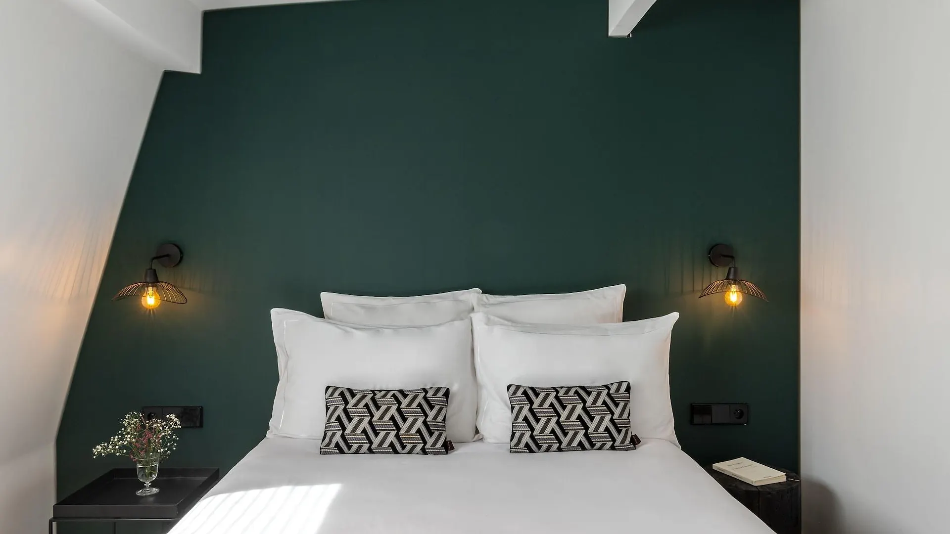 9hotel Opera 3*