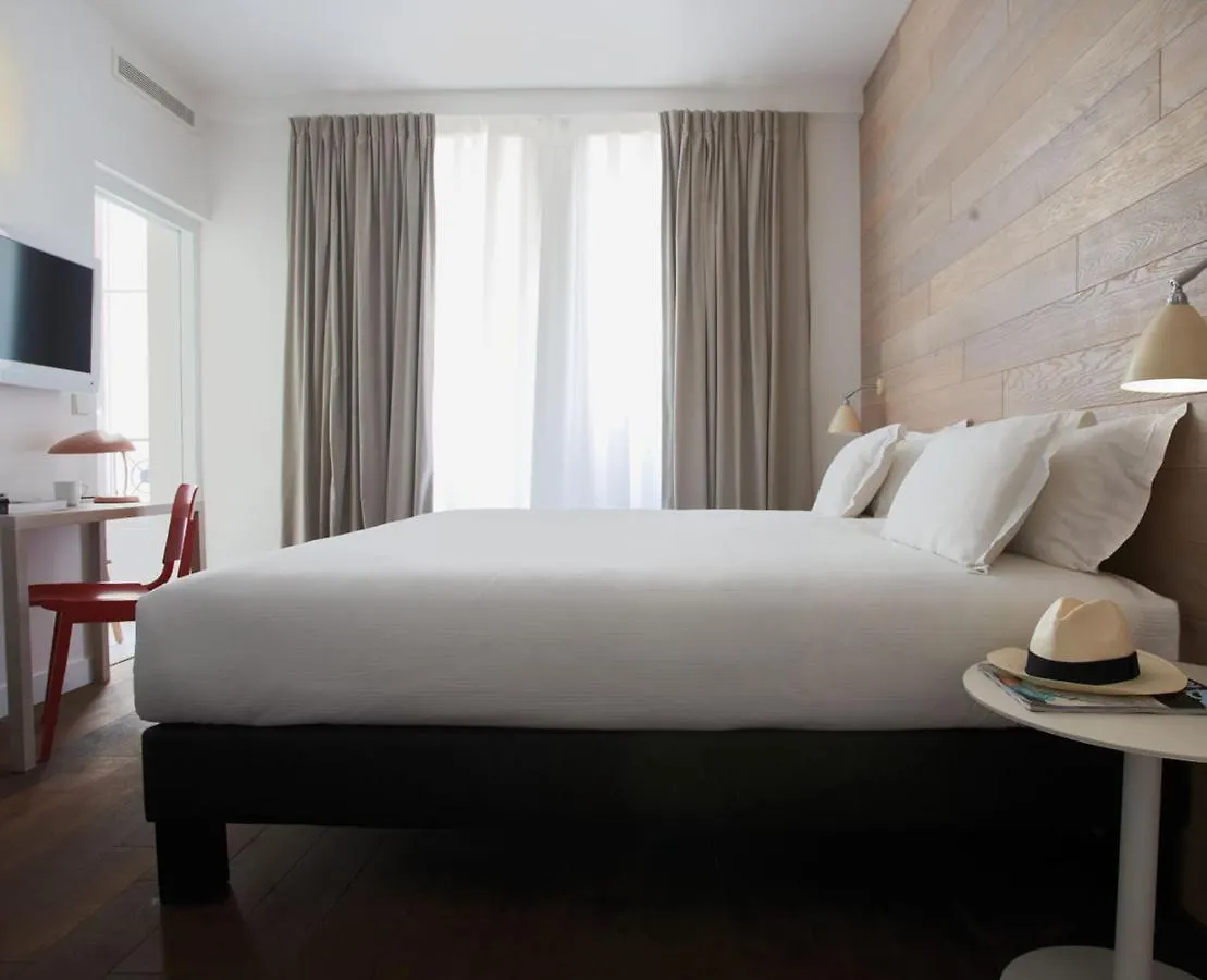 9hotel Opera Hotel